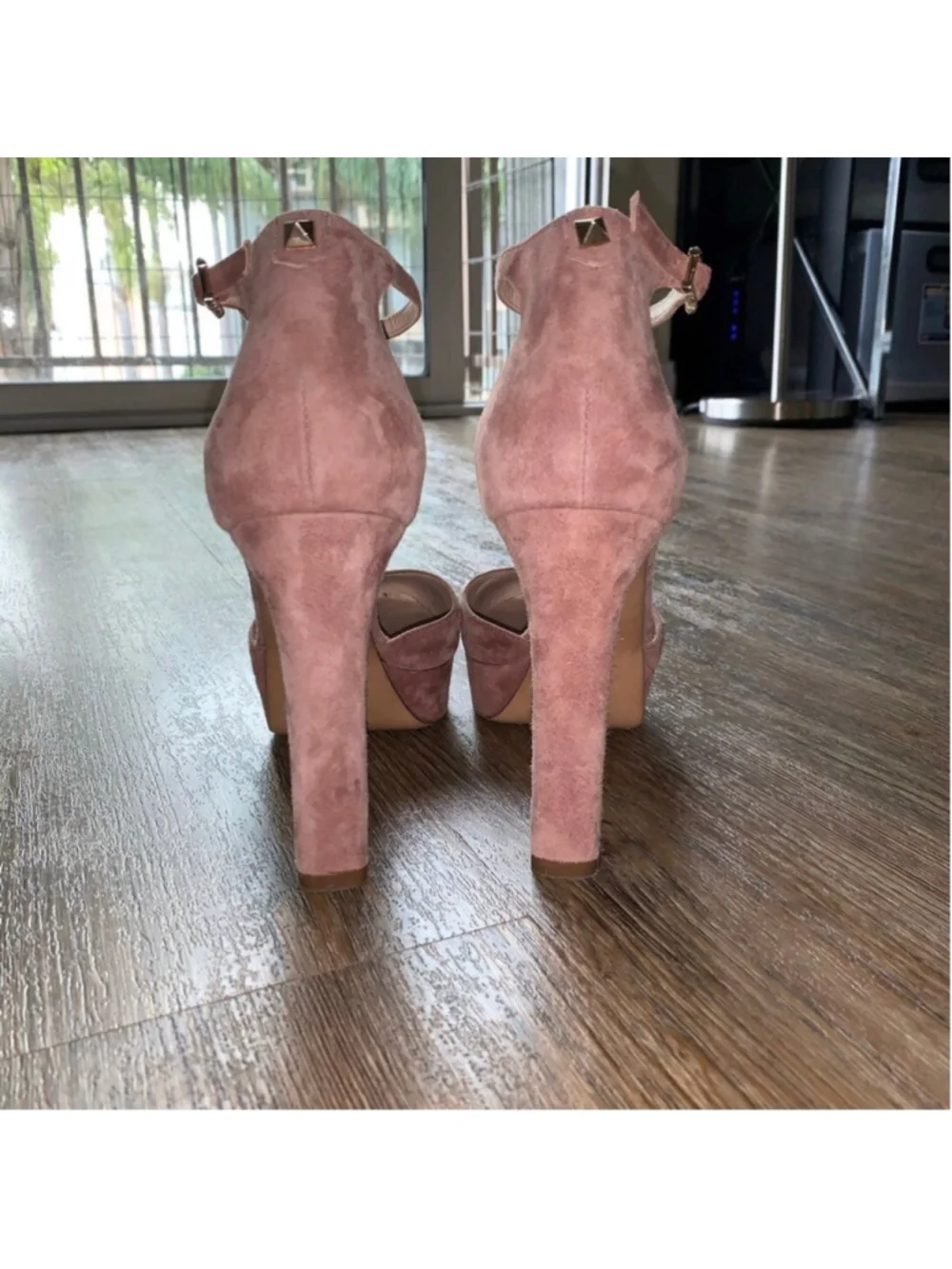 Valentino Dusty Rose Heels with Rockstud
